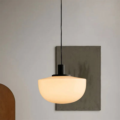 Modern Glass Globe Pendant Light – Elegant Lighting for Kitchens & Dining Areas