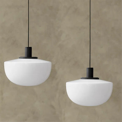 Modern Glass Globe Pendant Light – Elegant Lighting for Kitchens & Dining Areas