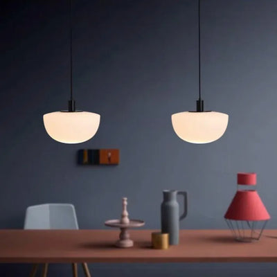 Modern Glass Globe Pendant Light – Elegant Lighting for Kitchens & Dining Areas