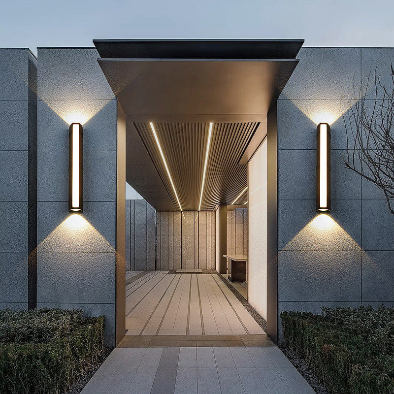 Waterproof Outdoor Wall Light – Modern LED Aluminium Fixture for Gardens & Entrances