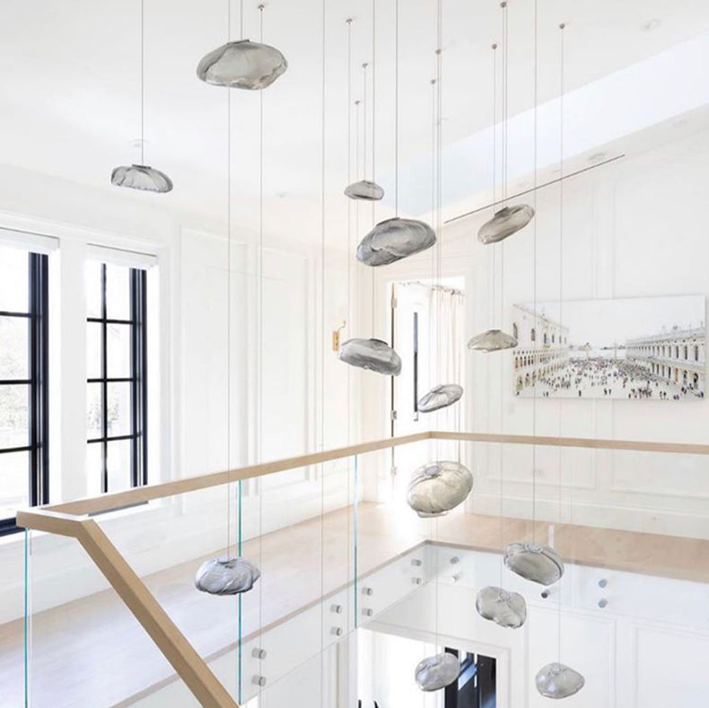 Minimalist Blown Glass Bubble Pendant Light – Elegant Handcrafted Design