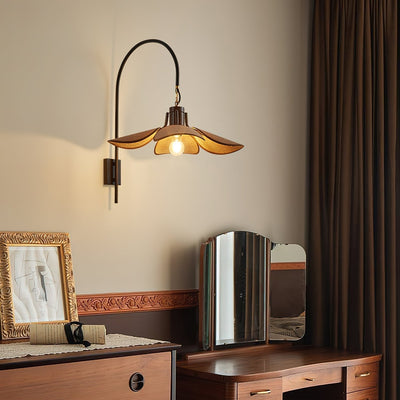 Petal Bloom Wall Light – Elegant Floral-Inspired Design for a Soft, Ambient Glow