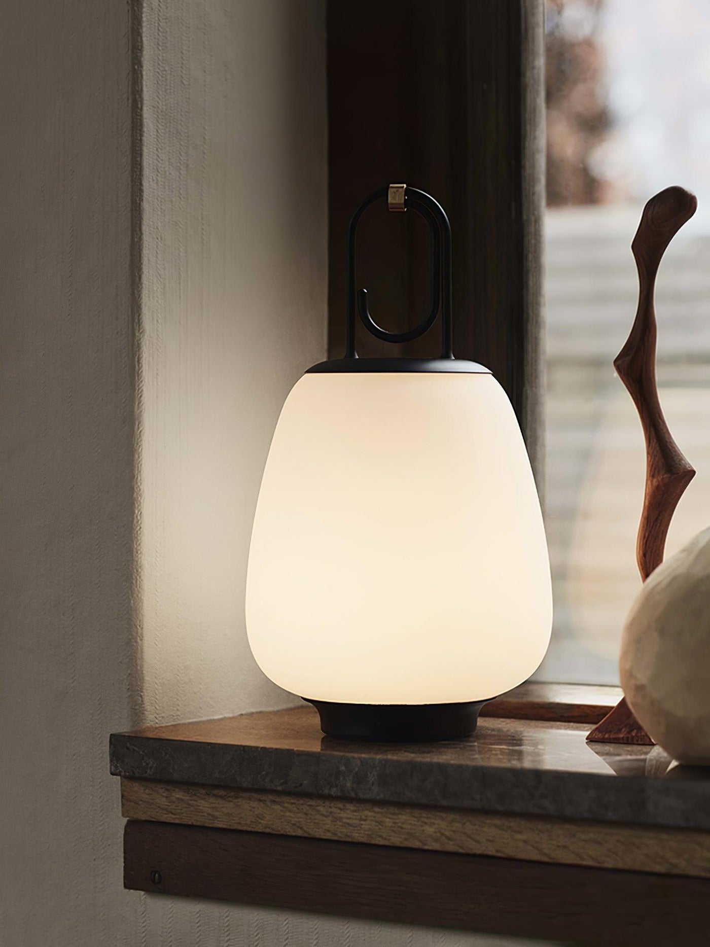 Portable Lantern Table Lamp – USB Rechargeable with Warm & Cool Light Modes