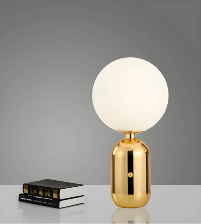 RAISO Table Lamp – Timeless Elegance in a Refined Design
