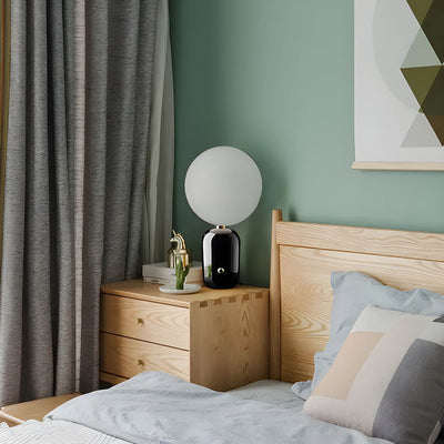 RAISO Table Lamp – Timeless Elegance in a Refined Design