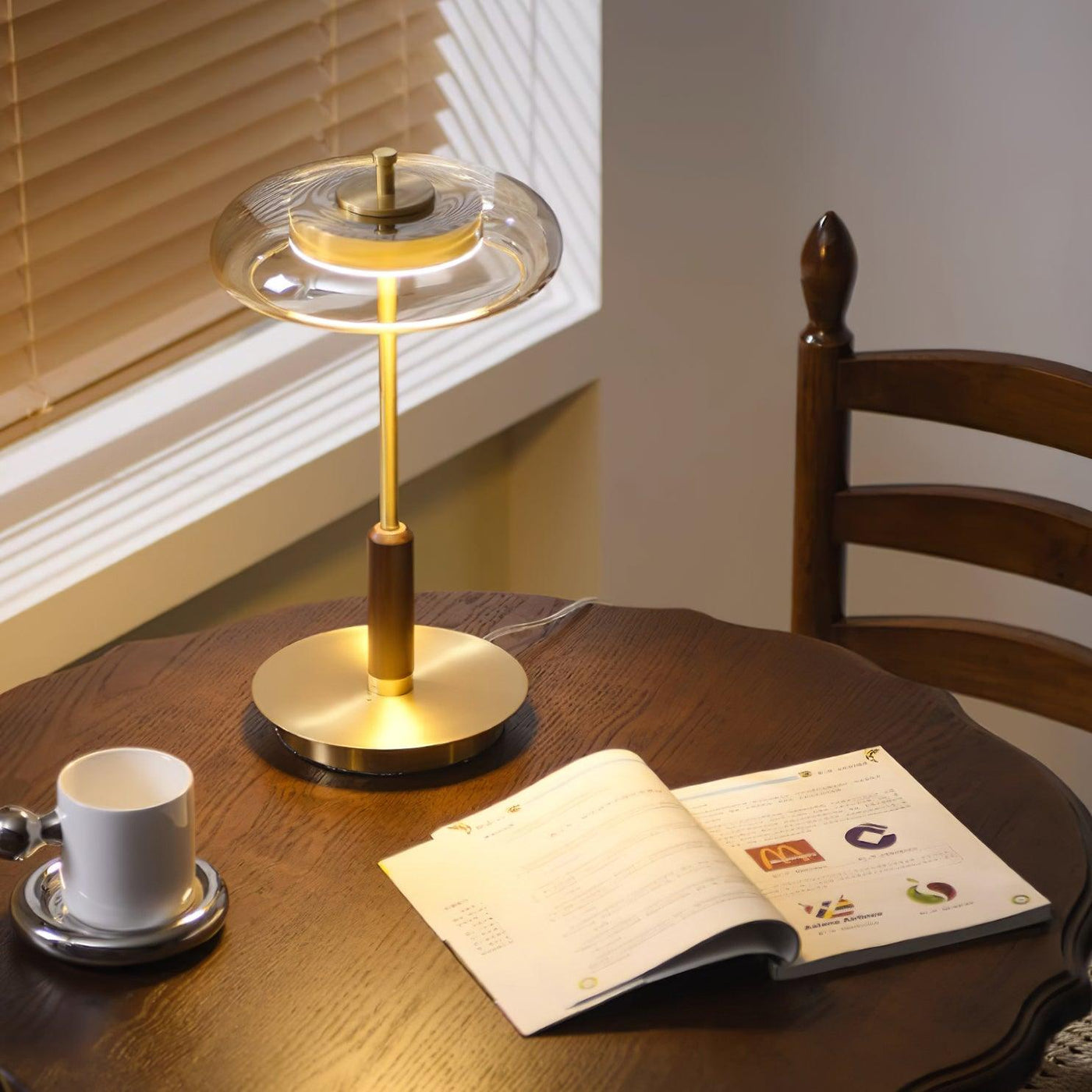 Ronaldo Table Lamp – Modern Elegance with Soft LED Illumination
