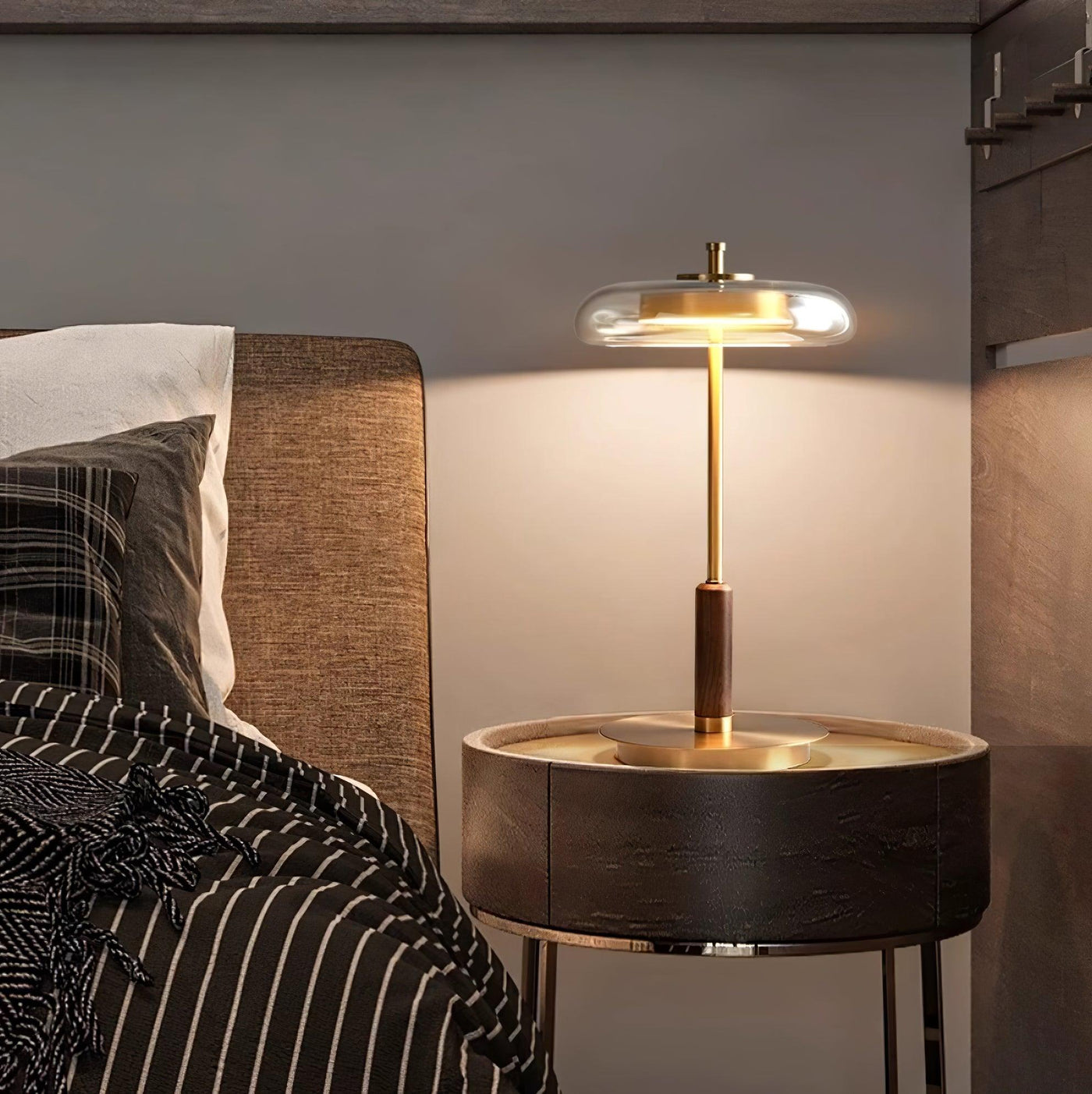 Ronaldo Table Lamp – Modern Elegance with Soft LED Illumination