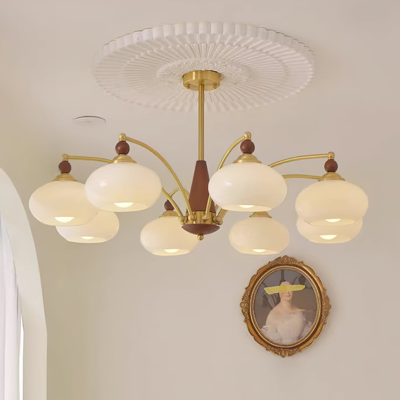 Retro Melodica Chandelier – Victorian-Inspired Elegance with Timeless Craftsmanship