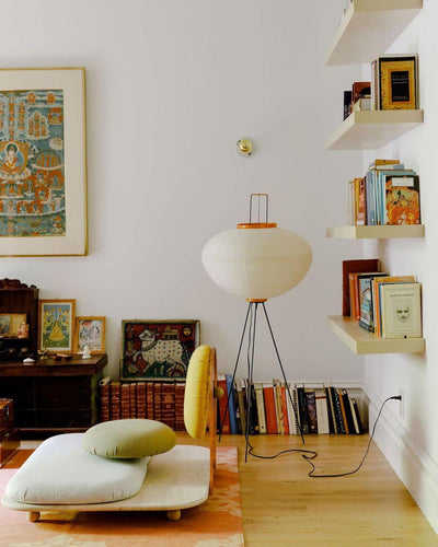 Rice Paper Floor Lamp – Minimalist Soft Glow Lighting for a Tranquil Ambience