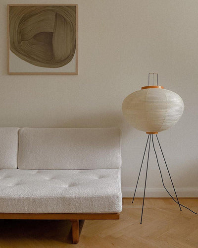 Rice Paper Floor Lamp – Minimalist Soft Glow Lighting for a Tranquil Ambience