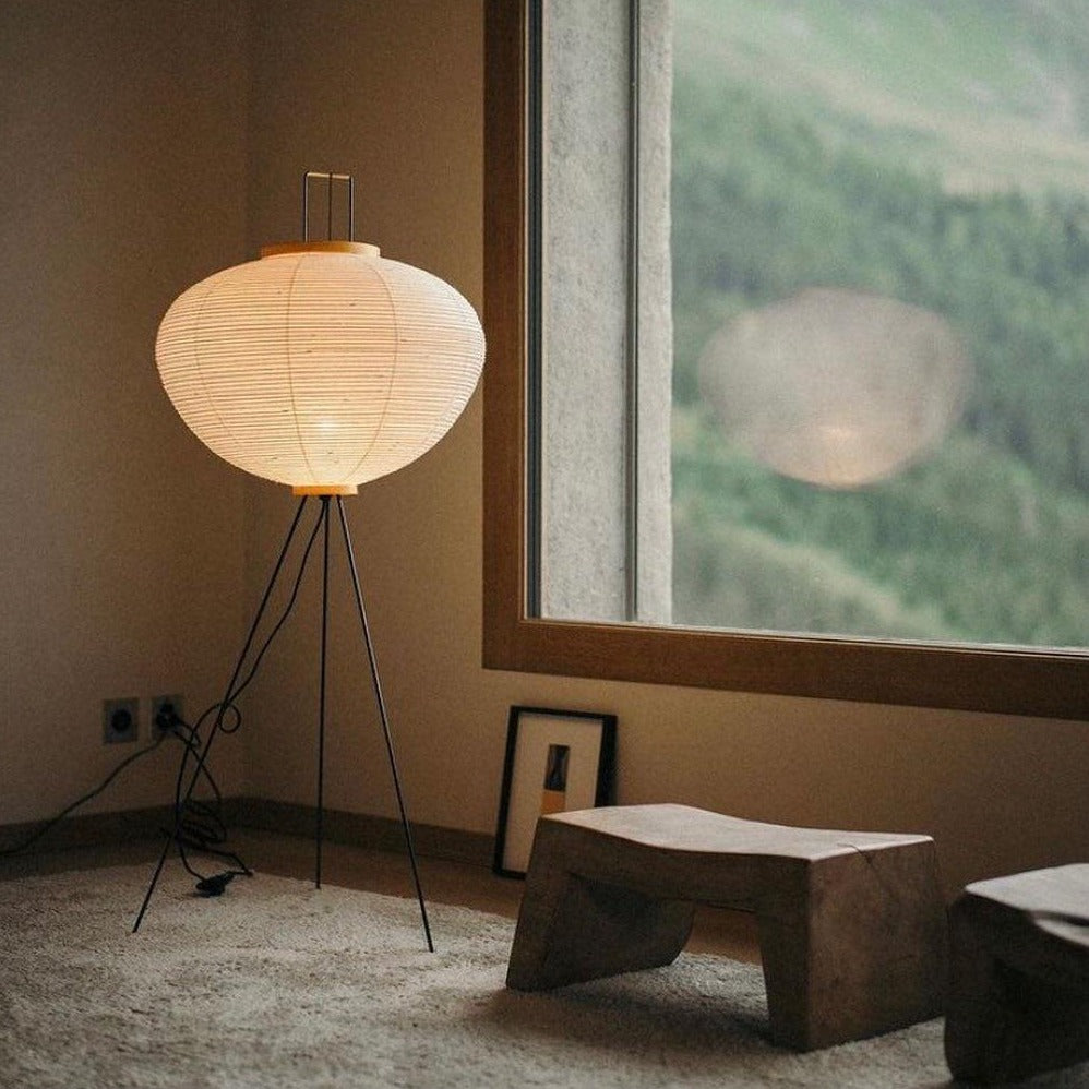 Rice Paper Floor Lamp – Minimalist Soft Glow Lighting for a Tranquil Ambience