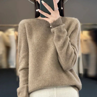 100% Australian Merino Wool Sweater – Soft, Warm & Timelessly Elegant