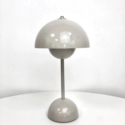 Mushroom-Shaped LED Bedside Lamp – Nordic Elegance and Warm Lighting