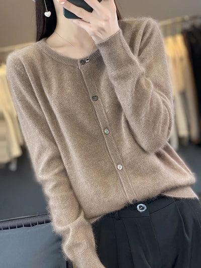Pure Mink Cashmere Cardigan – Luxurious Warmth and Timeless Style