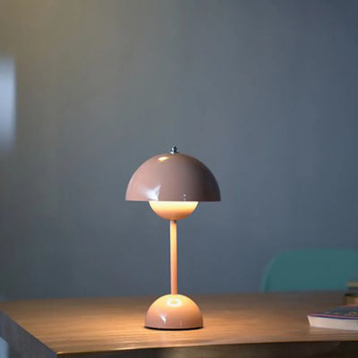 Mushroom-Shaped LED Bedside Lamp – Nordic Elegance and Warm Lighting