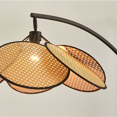 Rattan Wicker Floor Lamp – Handcrafted Natural Elegance for a Warm Ambience