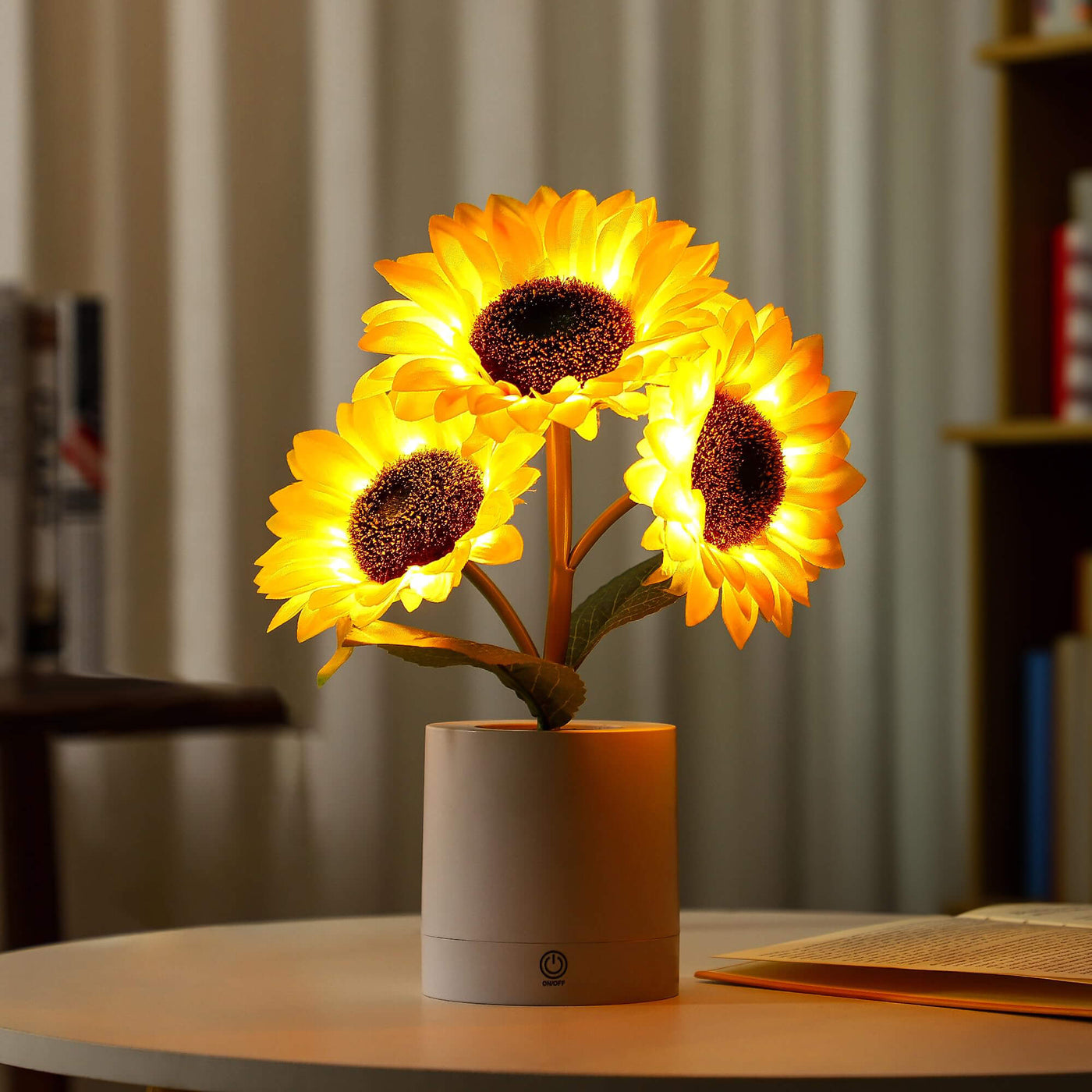 Luminous Sunflower Lamp – Nature-Inspired Glow for a Warm & Cheerful Ambience