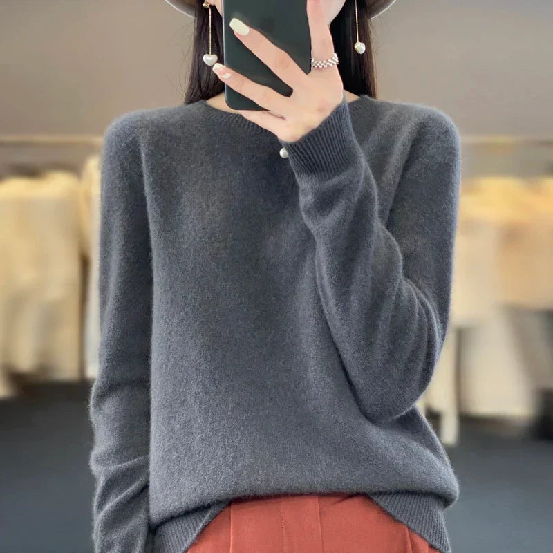 100% Australian Merino Wool Sweater – Soft, Warm & Timelessly Elegant