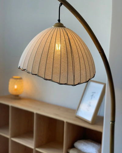 Japanese Bamboo Floor Lamp – Minimalist Zen-Inspired Lighting for a Tranquil Atmosphere