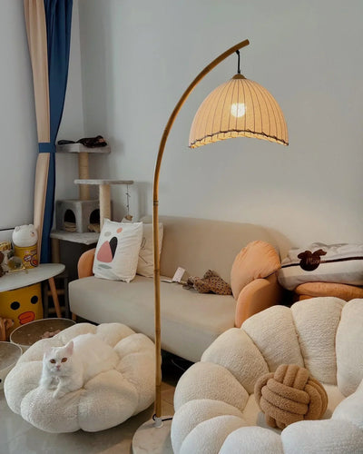 Japanese Bamboo Floor Lamp – Minimalist Zen-Inspired Lighting for a Tranquil Atmosphere