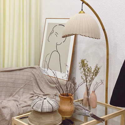 Japanese Bamboo Floor Lamp – Minimalist Zen-Inspired Lighting for a Tranquil Atmosphere