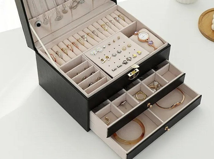 Jewelry Organizer Box – Elegant Storage for Your Precious Pieces
