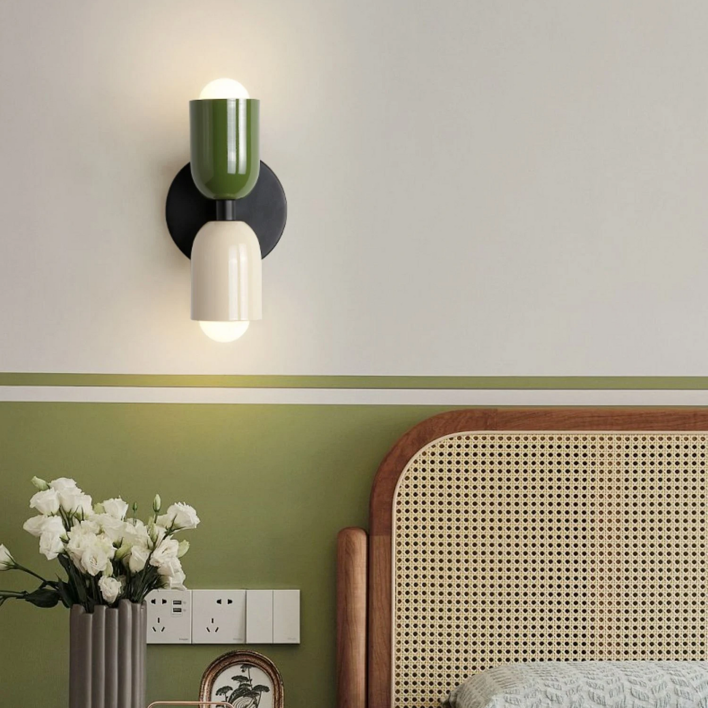 Modern LED Wall Sconce – Dual Head Design for Energy Efficiency and Style