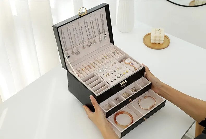 Jewelry Organizer Box – Elegant Storage for Your Precious Pieces