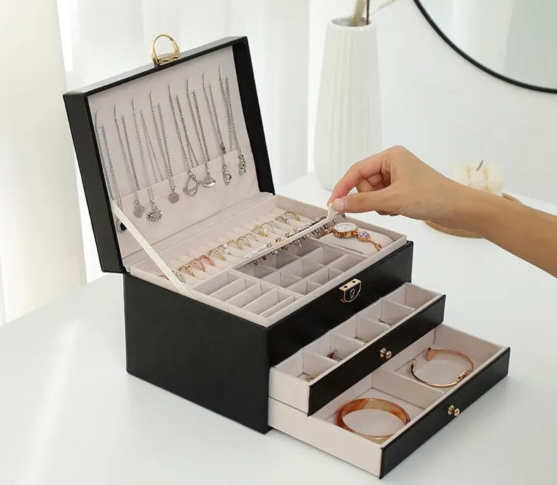 Jewelry Organizer Box – Elegant Storage for Your Precious Pieces