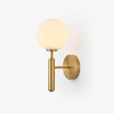 Scandiluxe Minimalist Wall Light – Elegant Brass & Glass Scandinavian Design