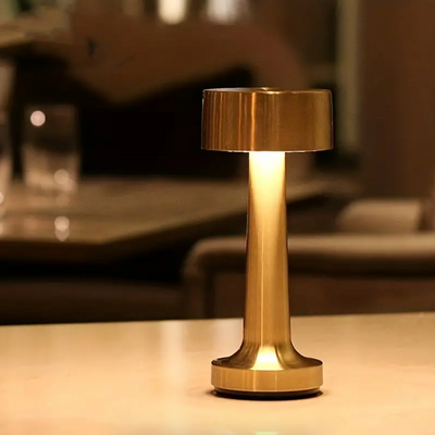 LumiTouch – Versatile Touch Lamp with Adjustable Brightness and Modern Design