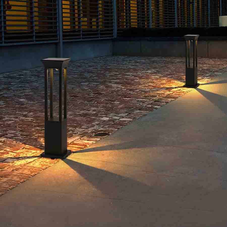Nimbus Solar Pathway Light – Elegant Outdoor LED Illumination