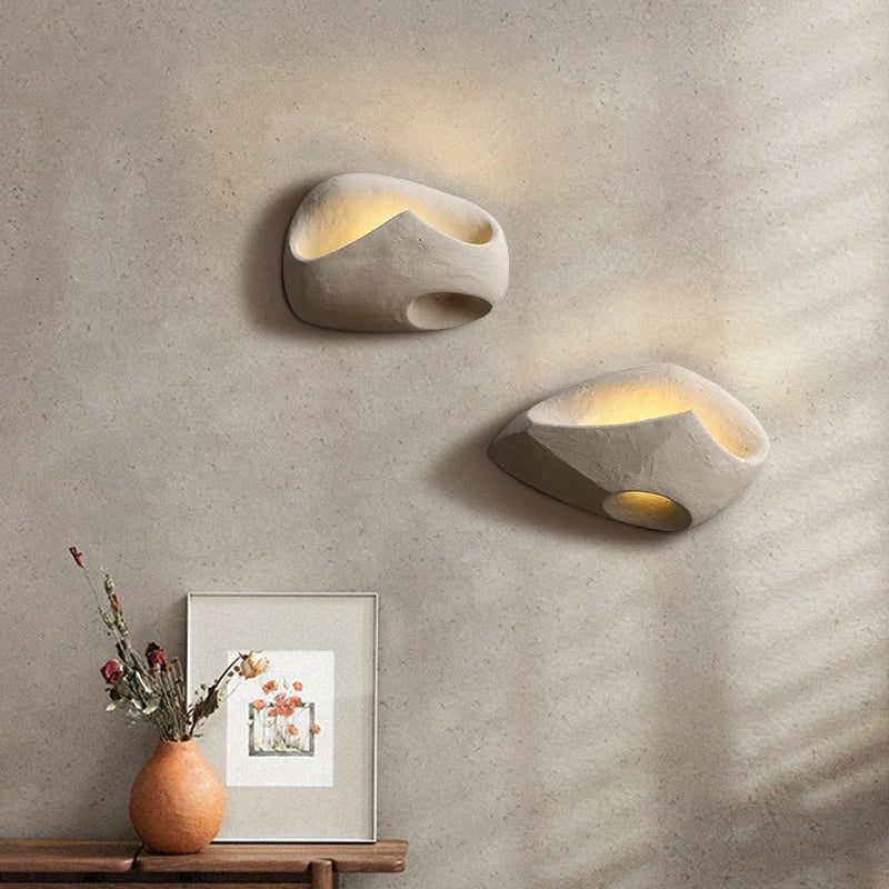 Edda Wall Lamp – Industrial Concrete-Inspired Art Deco Lighting