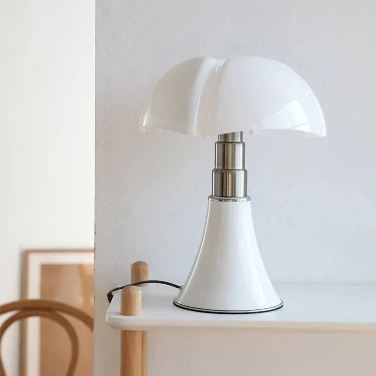 Vintage LED Designer Table Lamp – Retro-Inspired Elegance with Modern LED Light