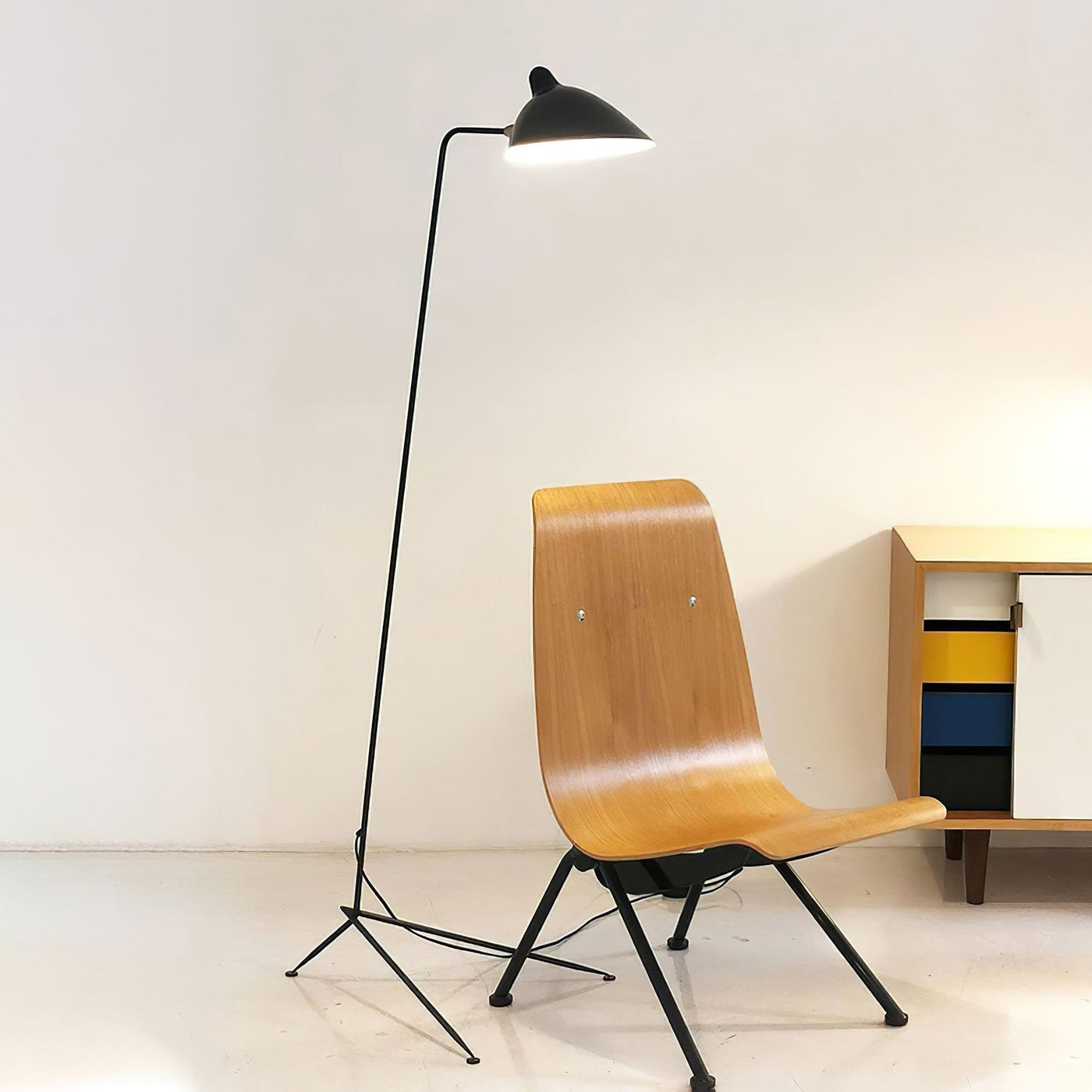 Mouille-Inspired Three-Arm Floor Lamp – Sculptural Lighting with Adjustable Arms
