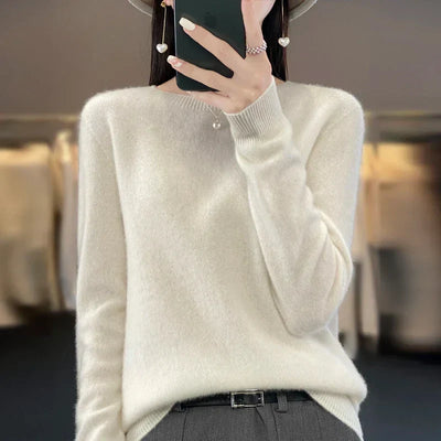 100% Australian Merino Wool Sweater – Soft, Warm & Timelessly Elegant