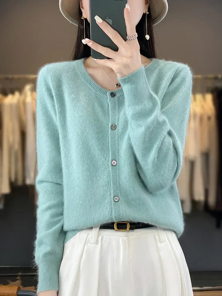Pure Mink Cashmere Cardigan – Luxurious Warmth and Timeless Style