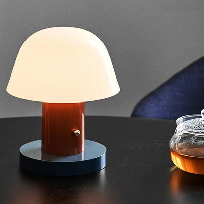 Mushroom LED Table Lamp – Whimsical Elegance with Soft Ambient Lighting