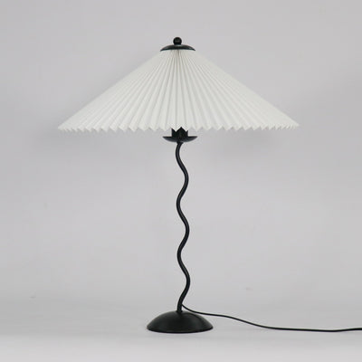 Squiggle Table Lamp – Modern Artistic Lighting for a Stylish Touch