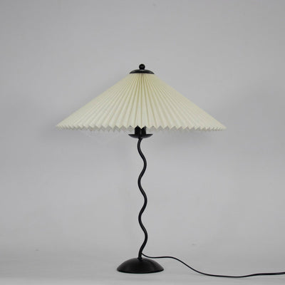 Squiggle Table Lamp – Modern Artistic Lighting for a Stylish Touch