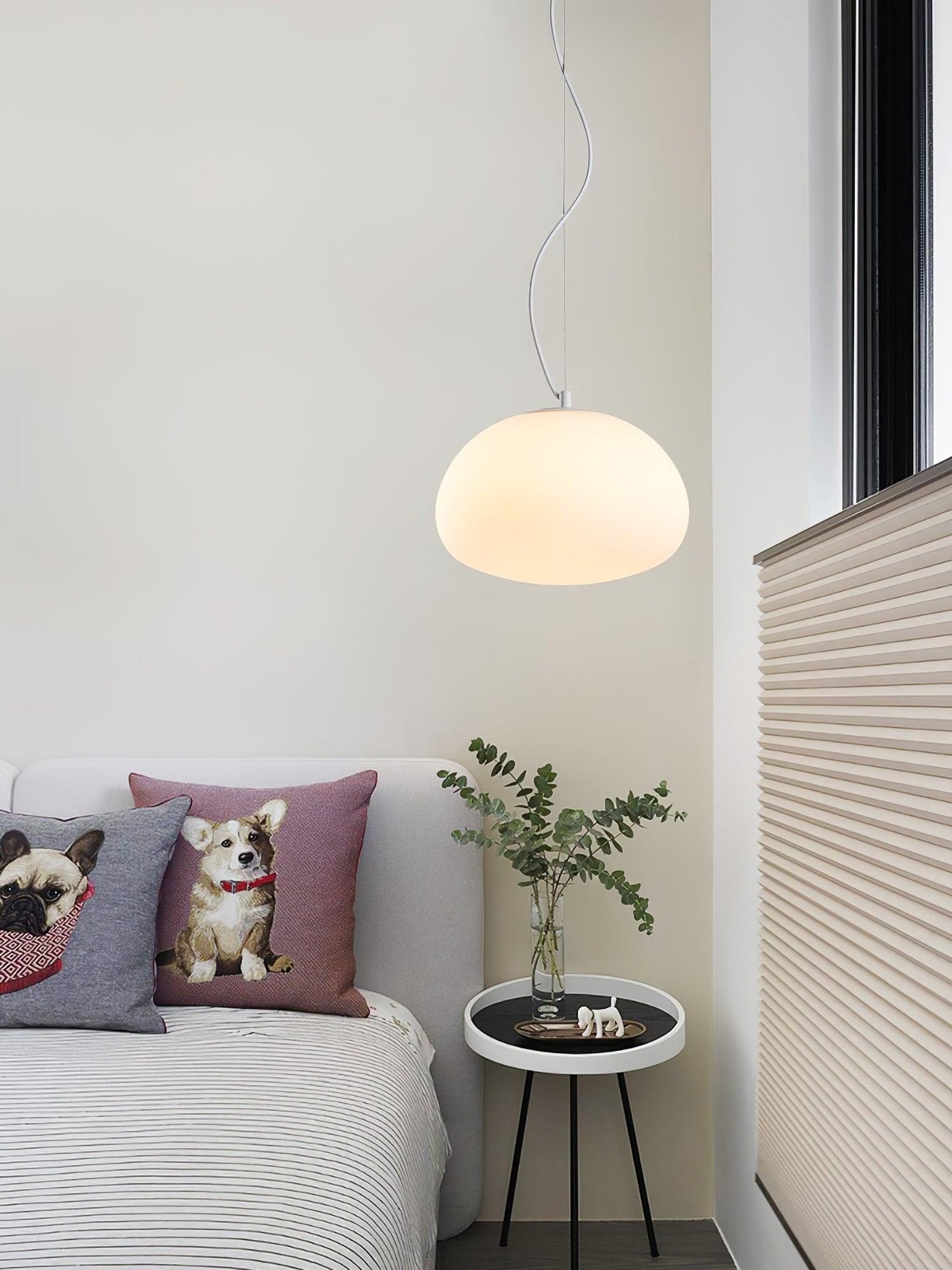 Steamed Bun Pendant Light – Elegant Frosted Glass Hanging Lamp (E26/E27)
