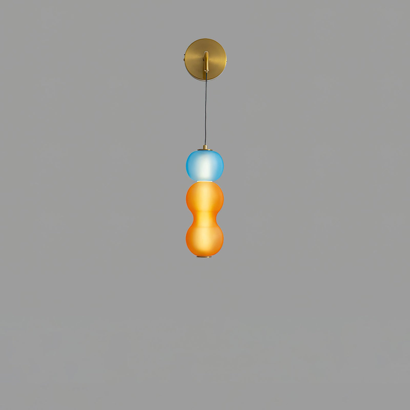 Valley Flower Wall Light – Luxurious Gold LED Wall Sconce with Floral Elegance