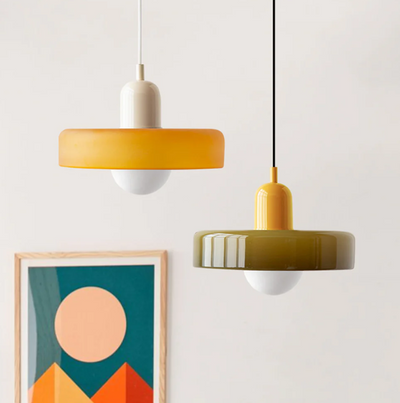 NordicGlass Pendant Light – Scandinavian Elegance and Warm Lighting