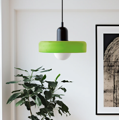NordicGlass Pendant Light – Scandinavian Elegance and Warm Lighting