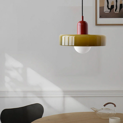 NordicGlass Pendant Light – Scandinavian Elegance and Warm Lighting