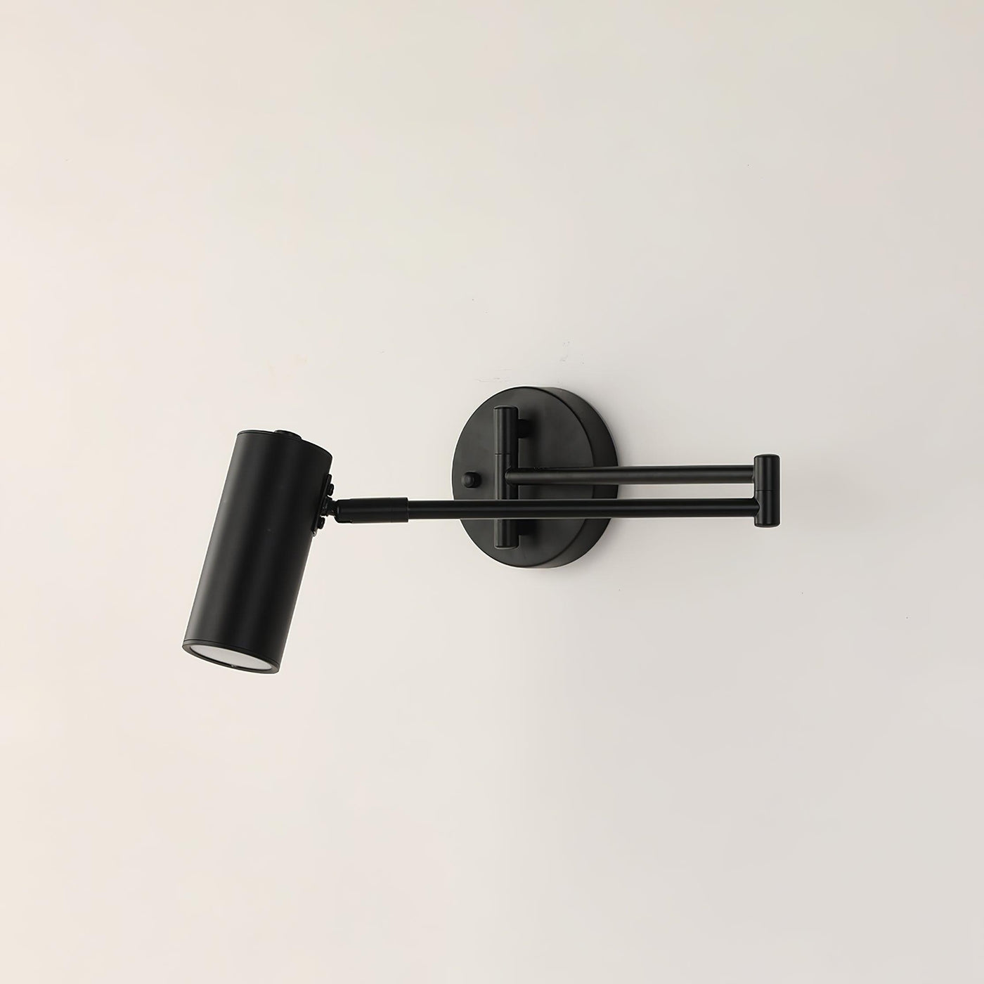 LumiFlex Wall Lamp – Practical and Stylish Lighting for Your Walls