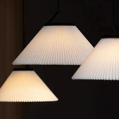 Nordic Pleated Cream Pendant Light – Soft Elegance for Modern Interiors