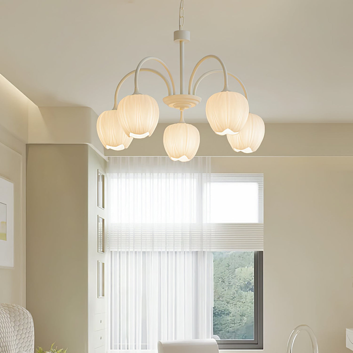 Tulip Matcha Chandelier – Elegant Floral-Inspired Lighting with Soft Ambience