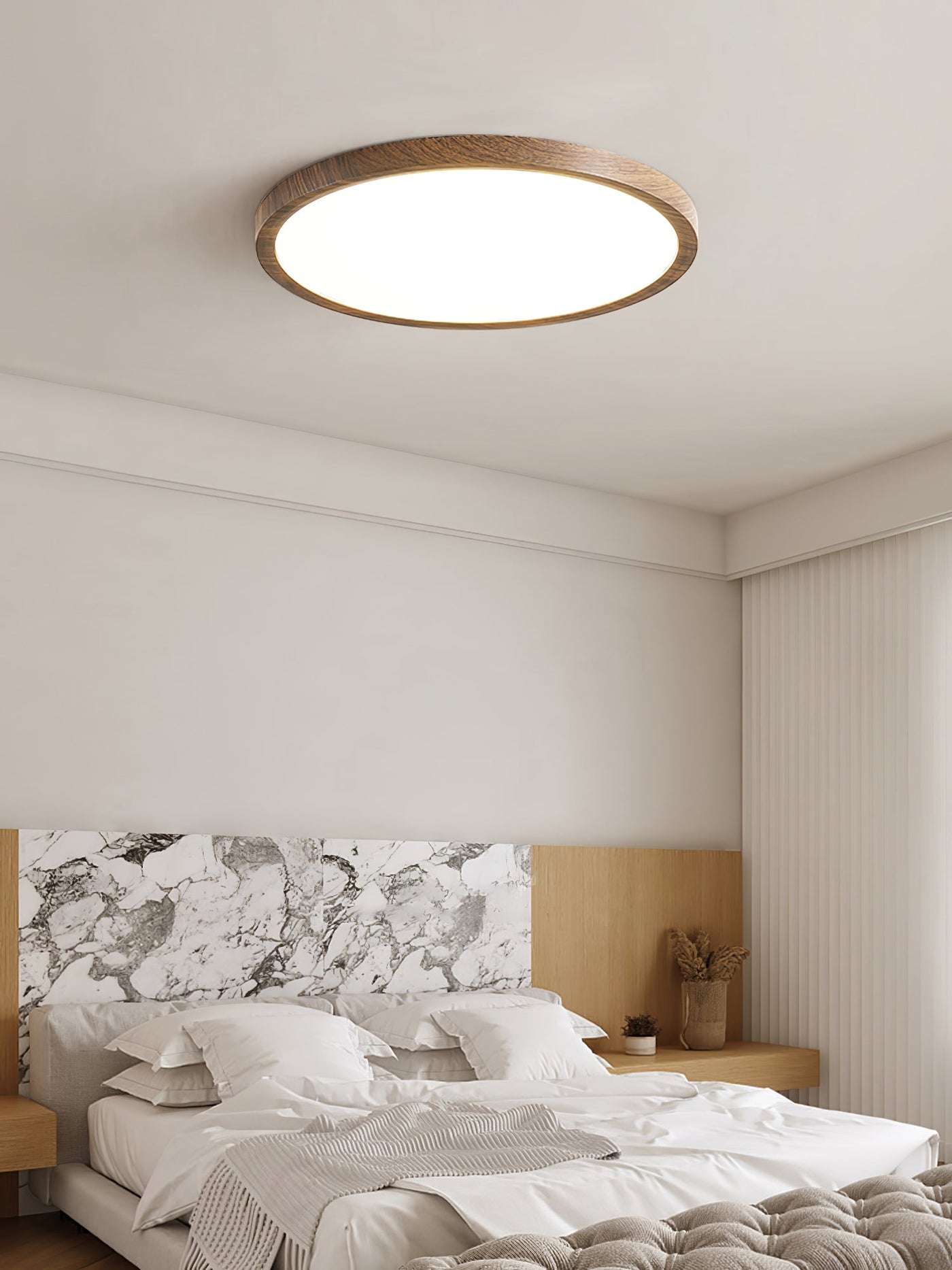 Ultrathin Round LED Ceiling Light – Walnut-Effect Acrylic for Soft, Even Illumination