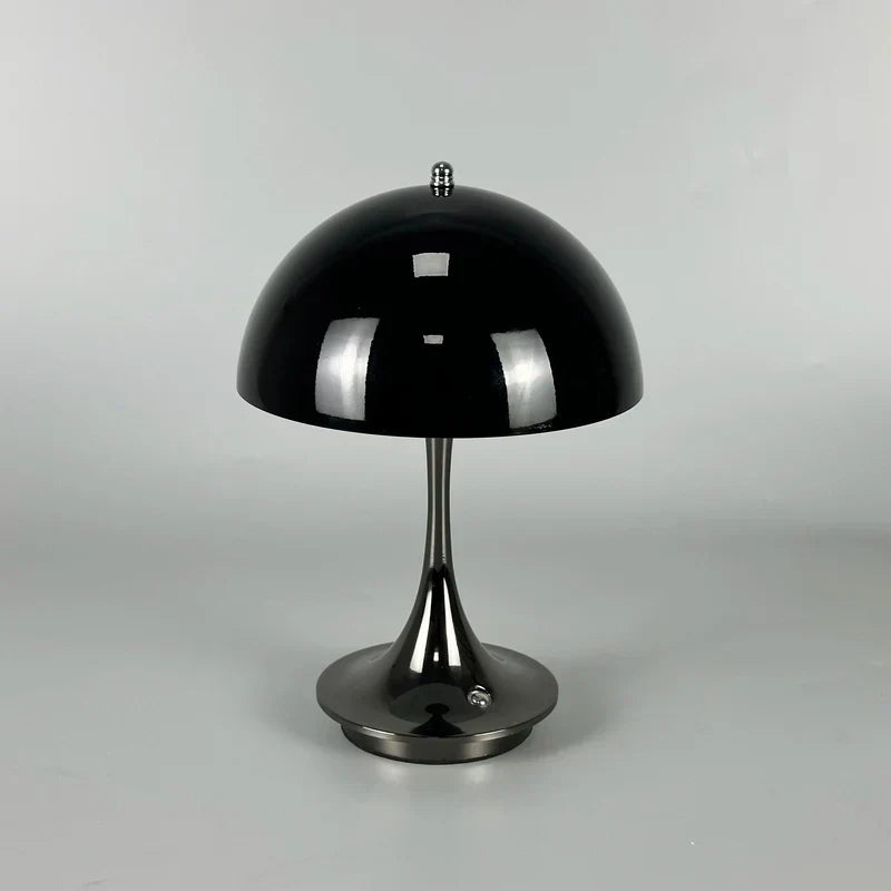 Luxe ÉclatLumière Table Lamp – Elegant Design for a Luxurious Interior